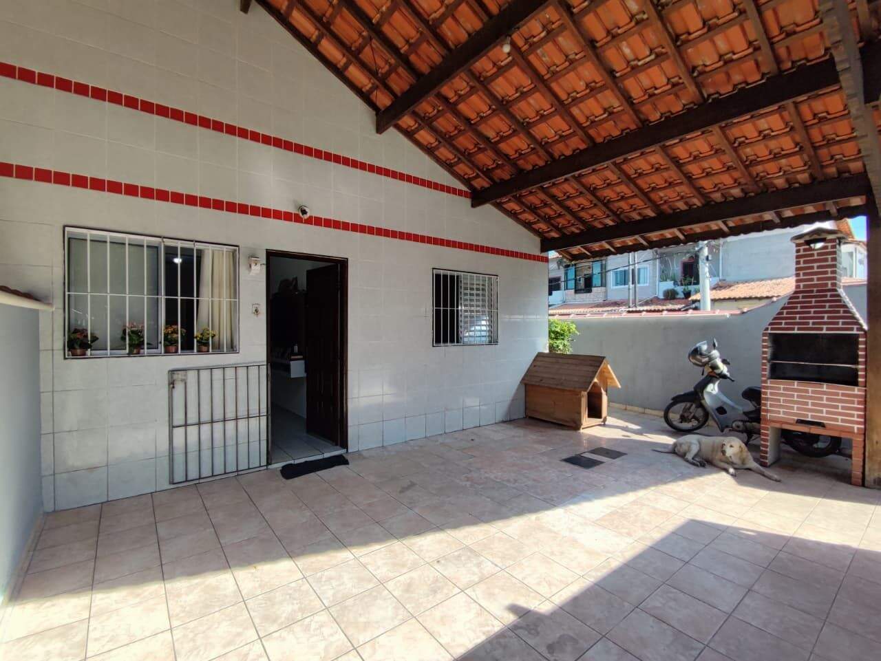 Casa à venda no Tude Bastos: 