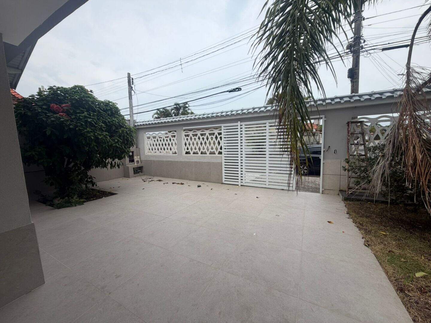 Casa à venda no Jardim Real: 