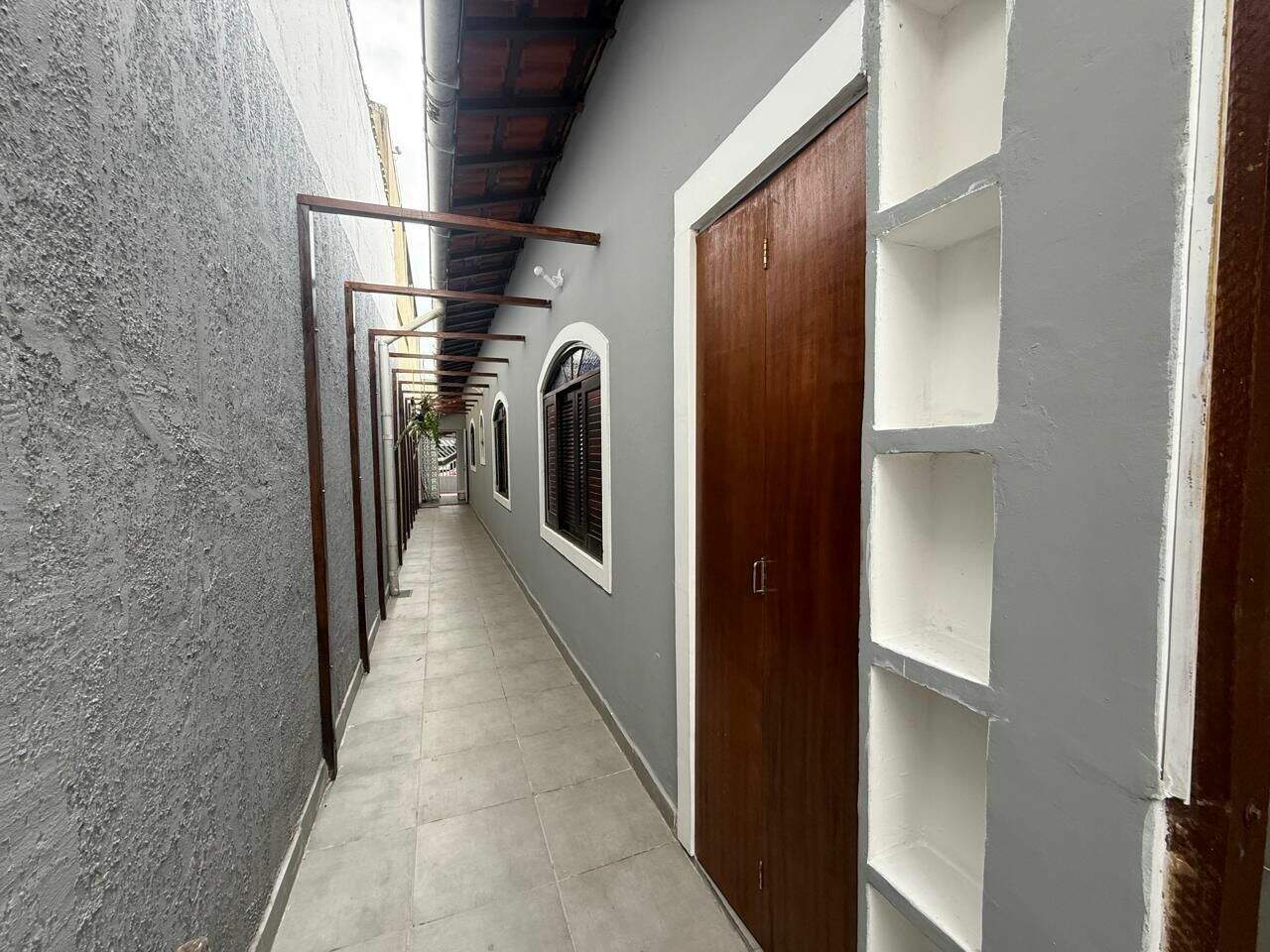 Casa à venda no Jardim Real: 