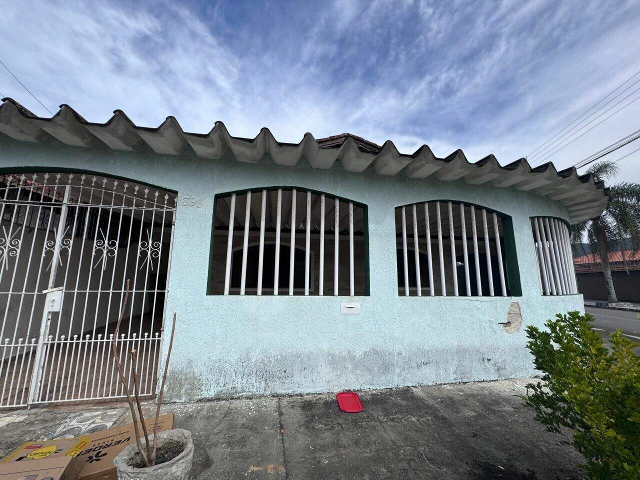 Casa à venda no Jardim Real: 