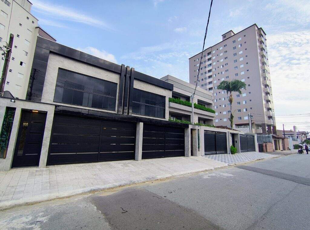 Casa à venda no Caiçara: 