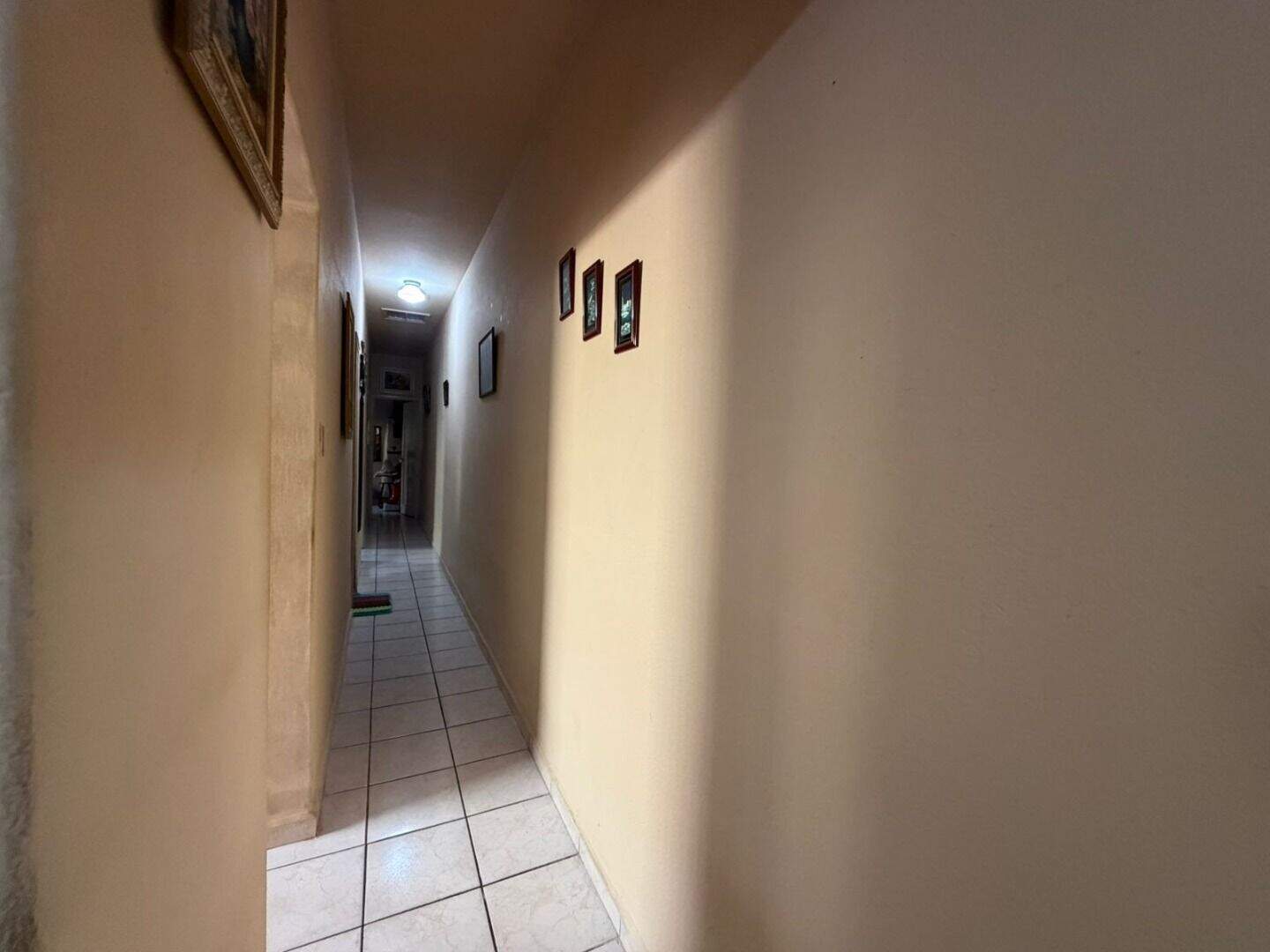 Casa à venda no Jardim Real: 