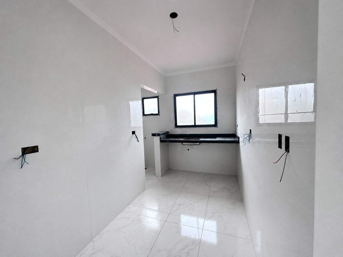 Casa à venda no Tude Bastos: 