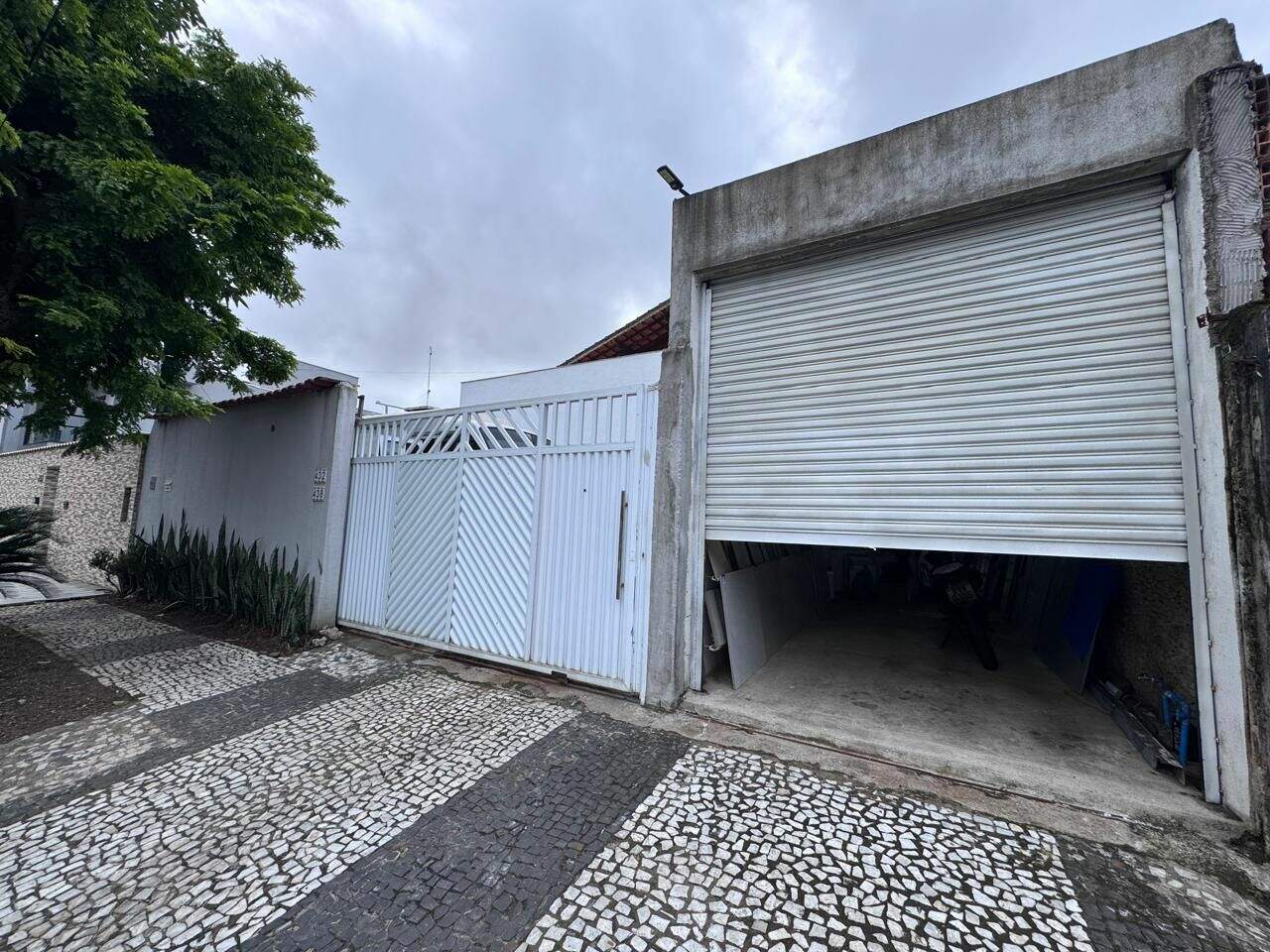 Casa à venda no Boqueirão: 