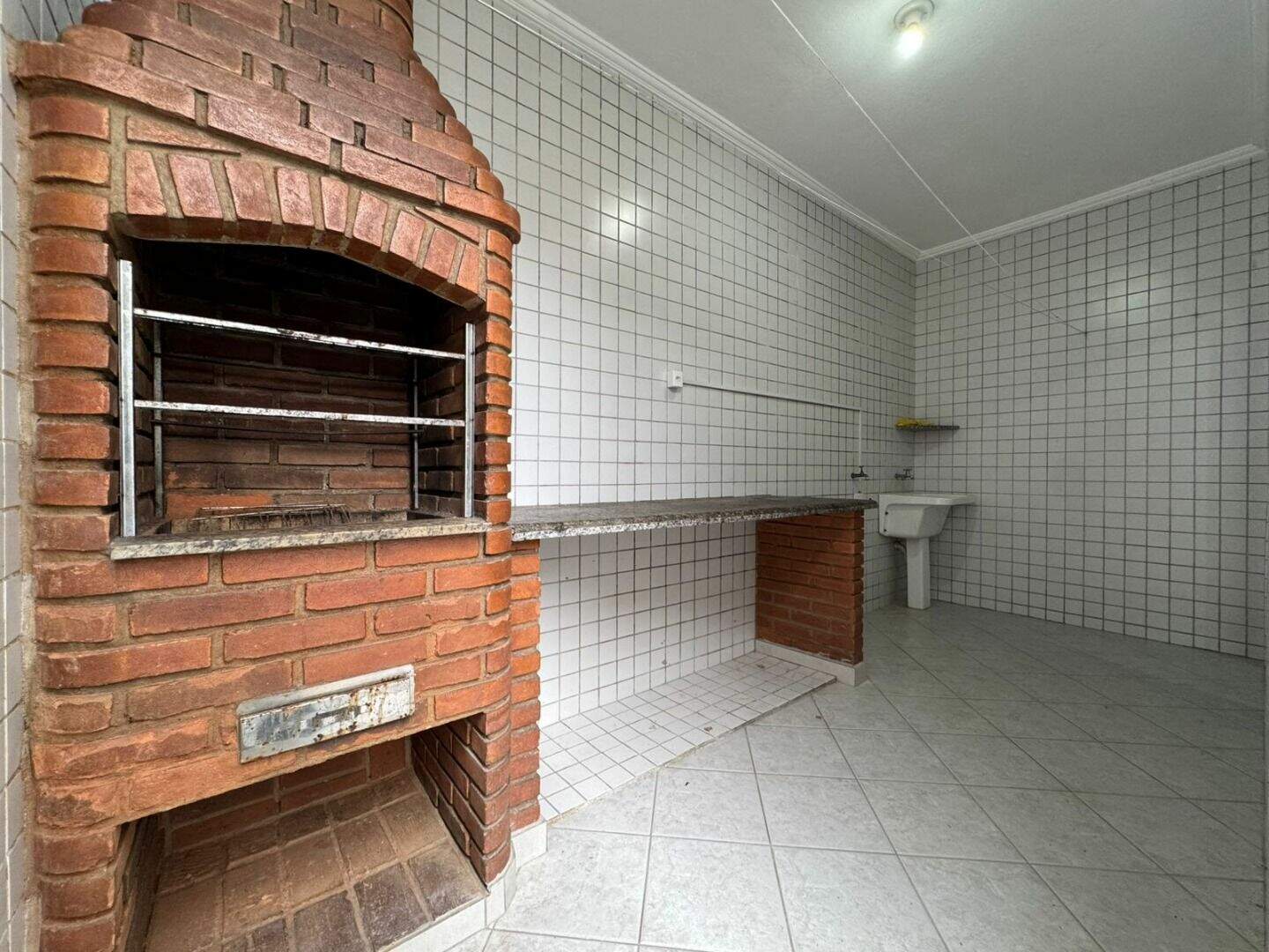 Casa à venda no Guilhermina: 