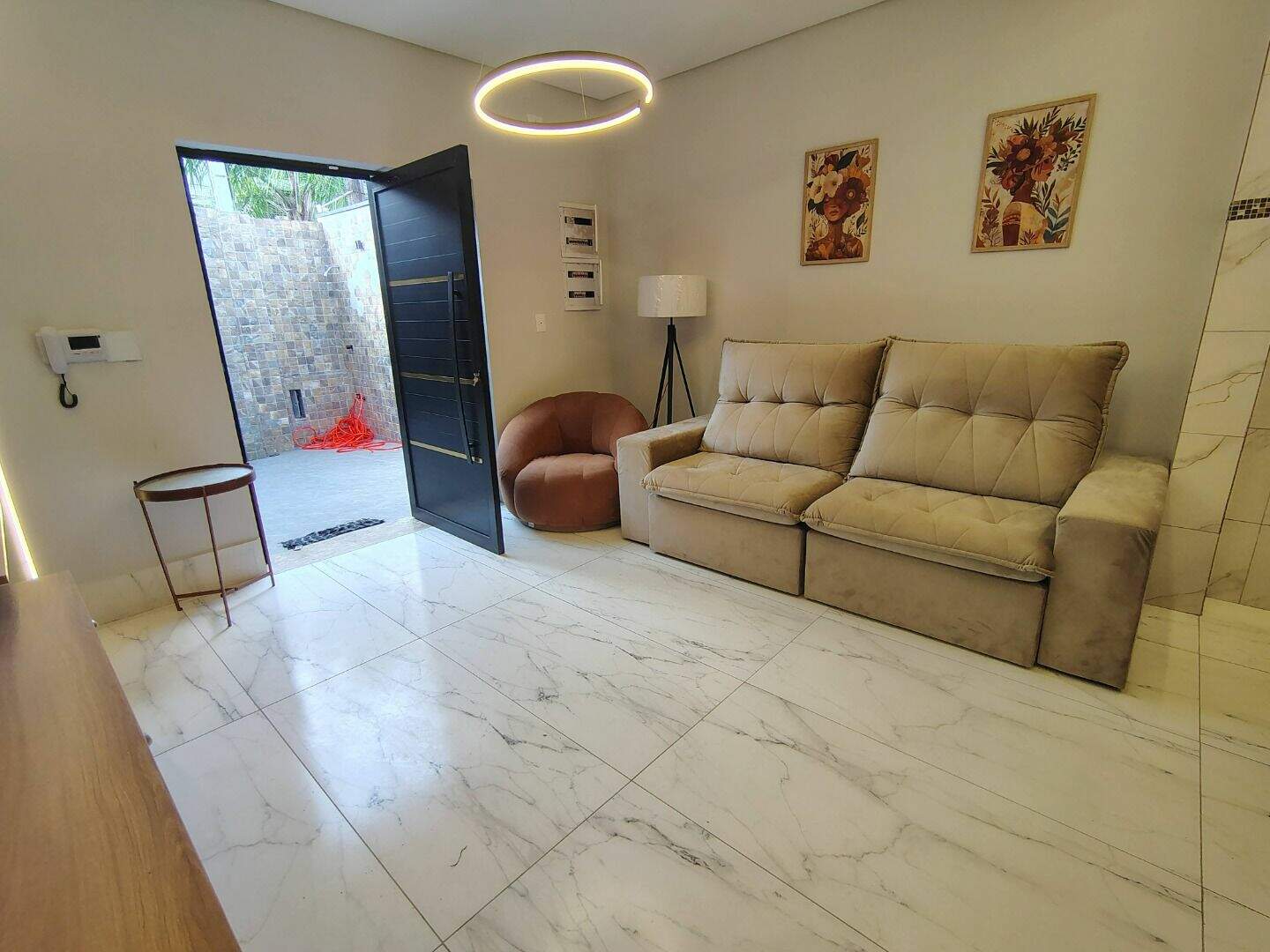 Casa à venda no Caiçara: 