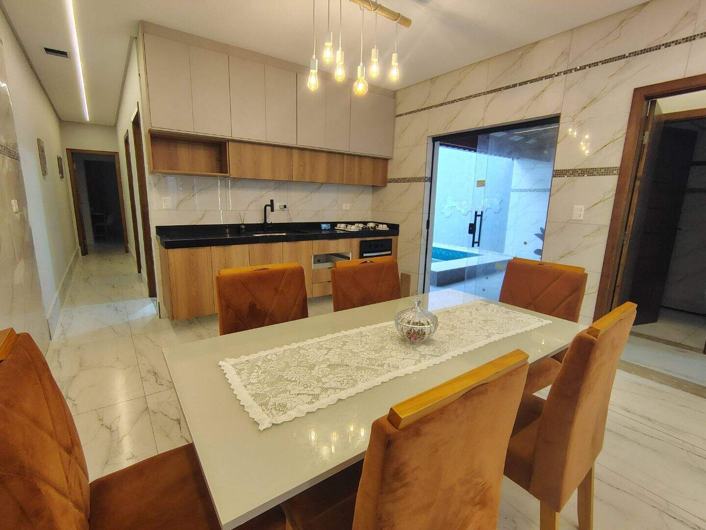 Casa à venda no Caiçara: 
