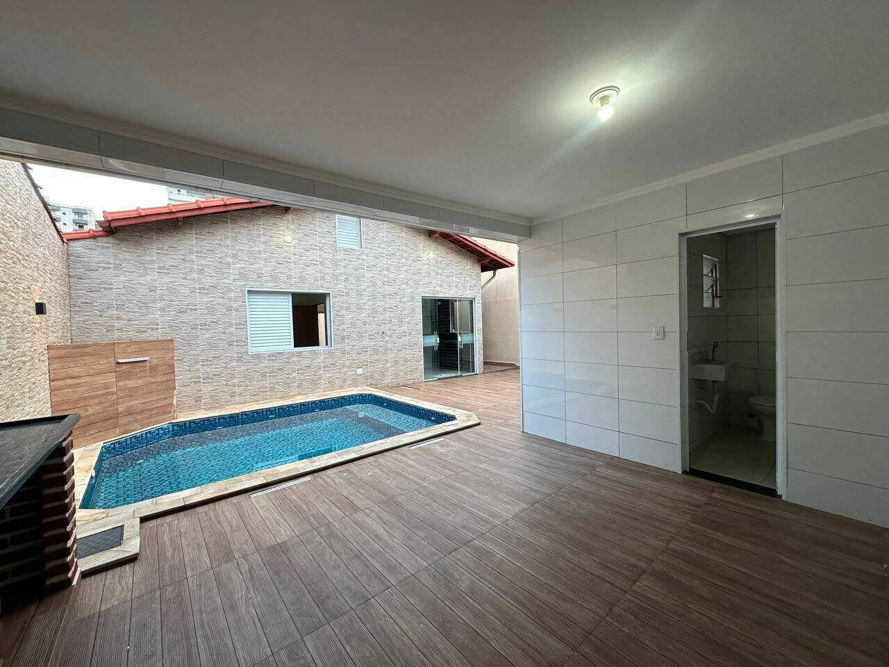 Casa à venda no Ocian: 