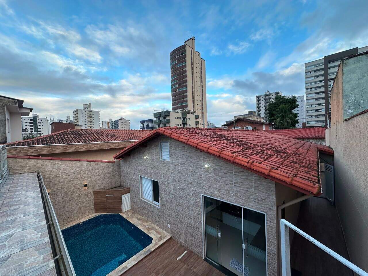Casa à venda no Ocian: 
