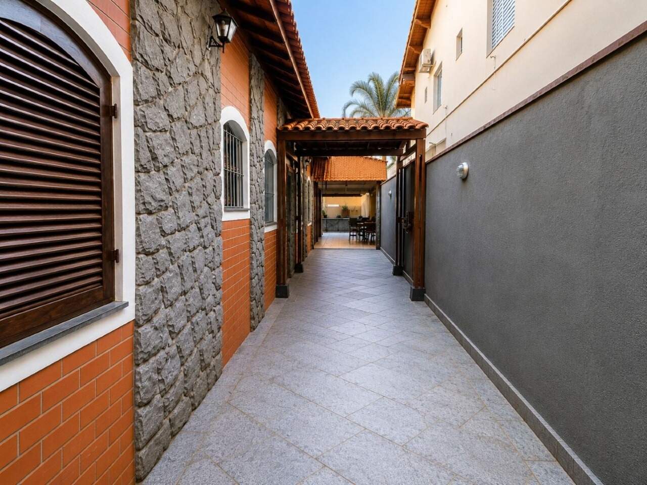 Casa à venda no Canto do Forte: 