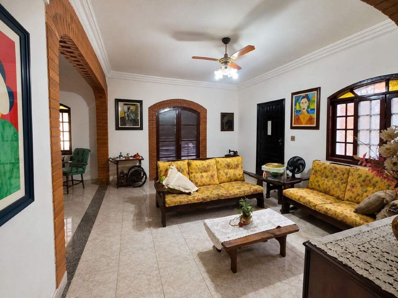 Casa à venda no Canto do Forte: 