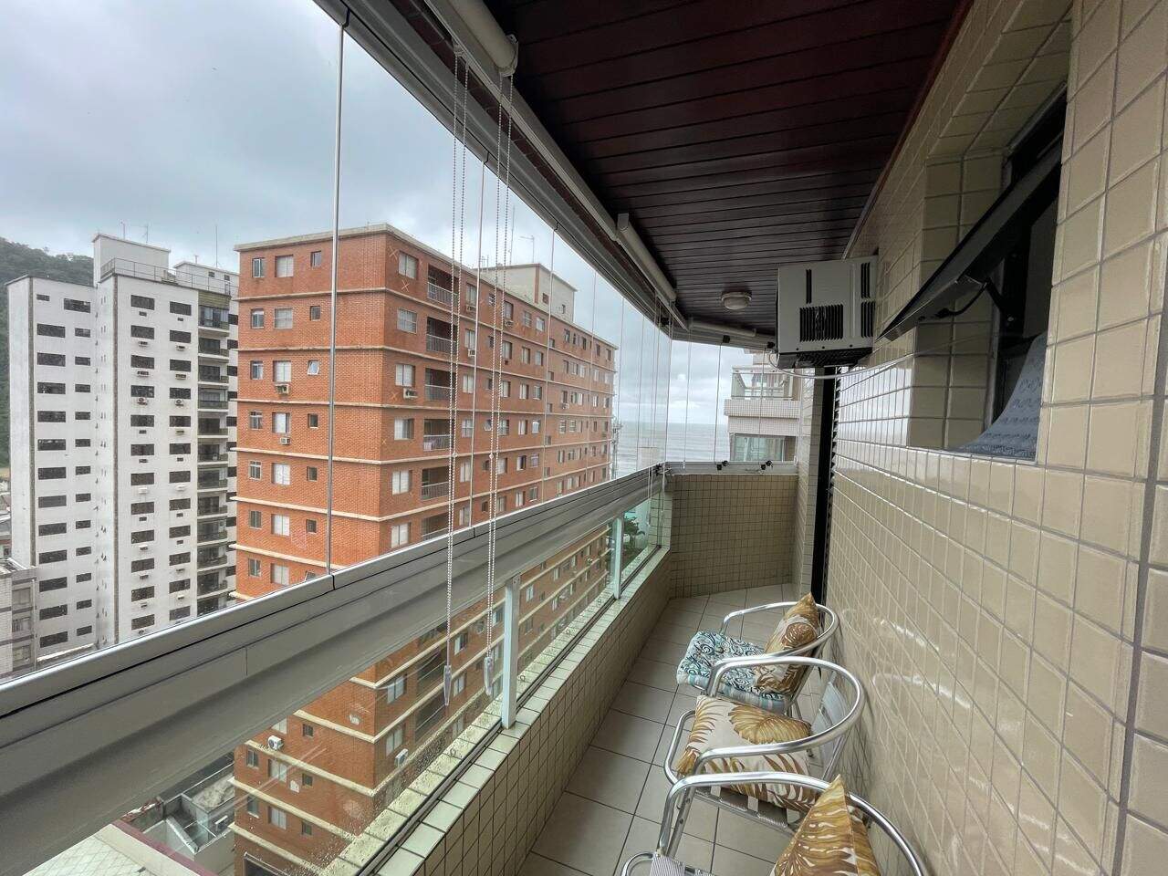 Apartamento à venda no Canto do Forte: 