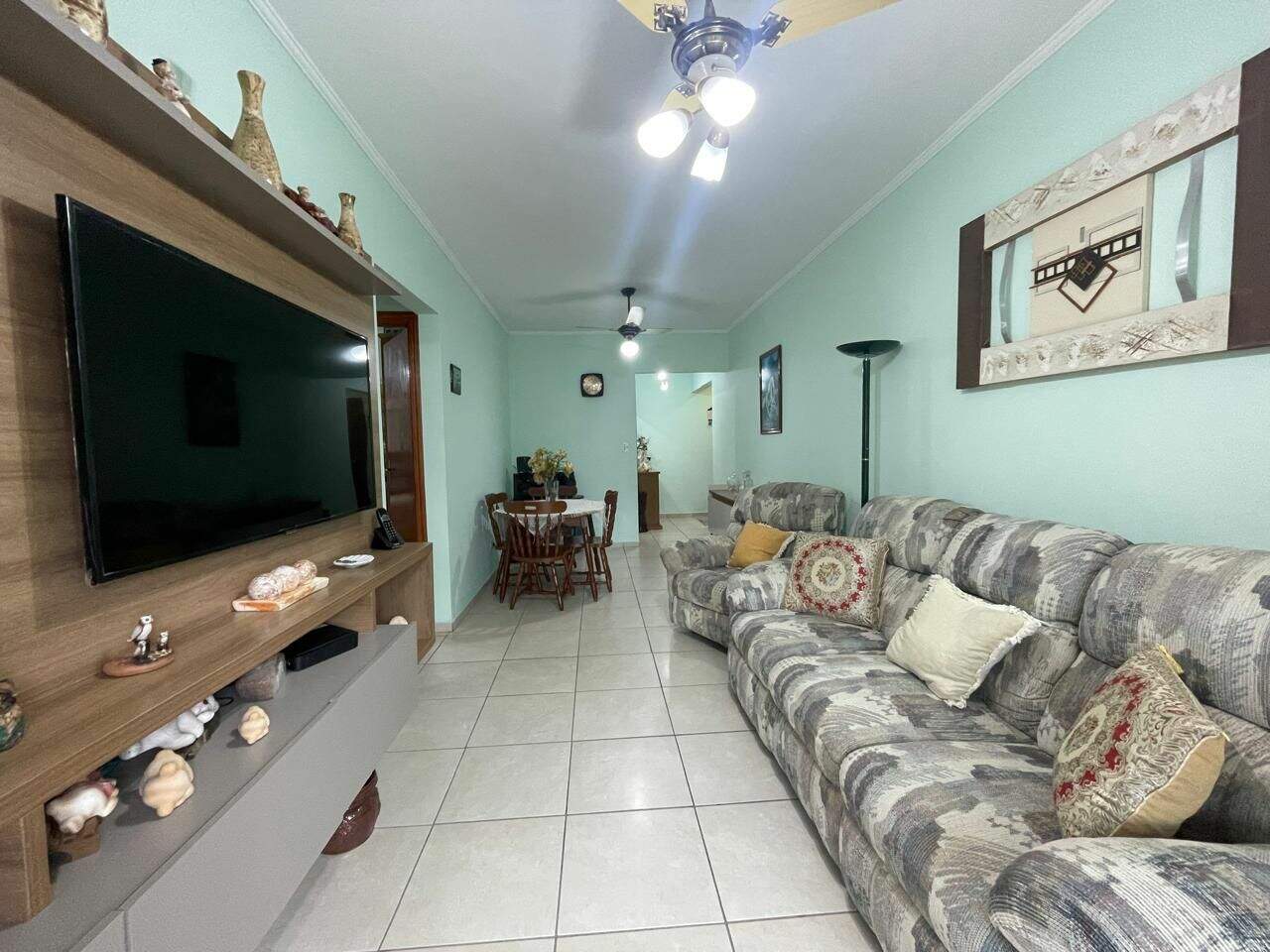 Apartamento à venda no Canto do Forte: 