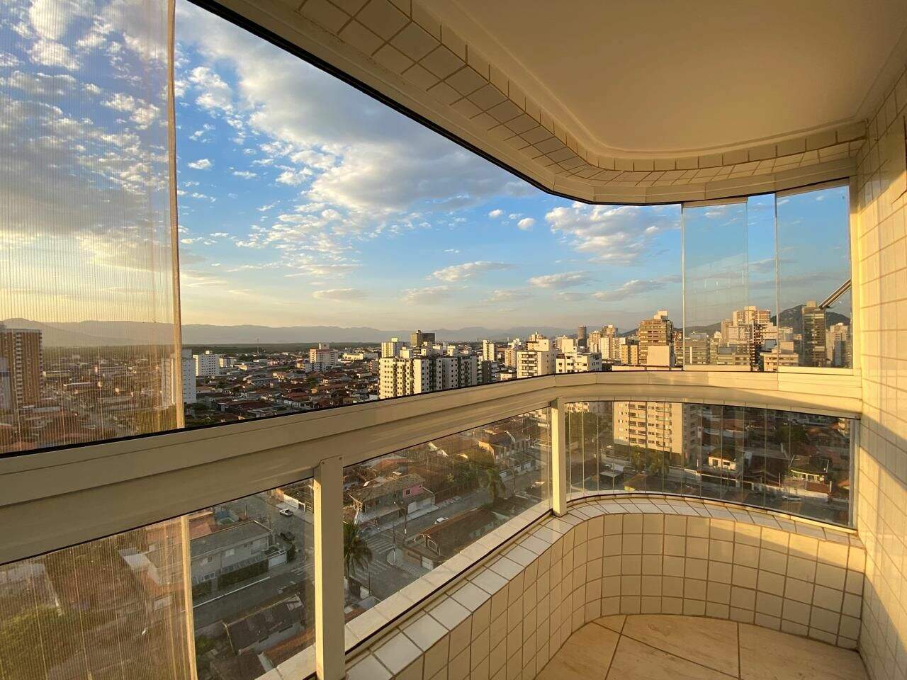 Apartamento à venda no Guilhermina: 