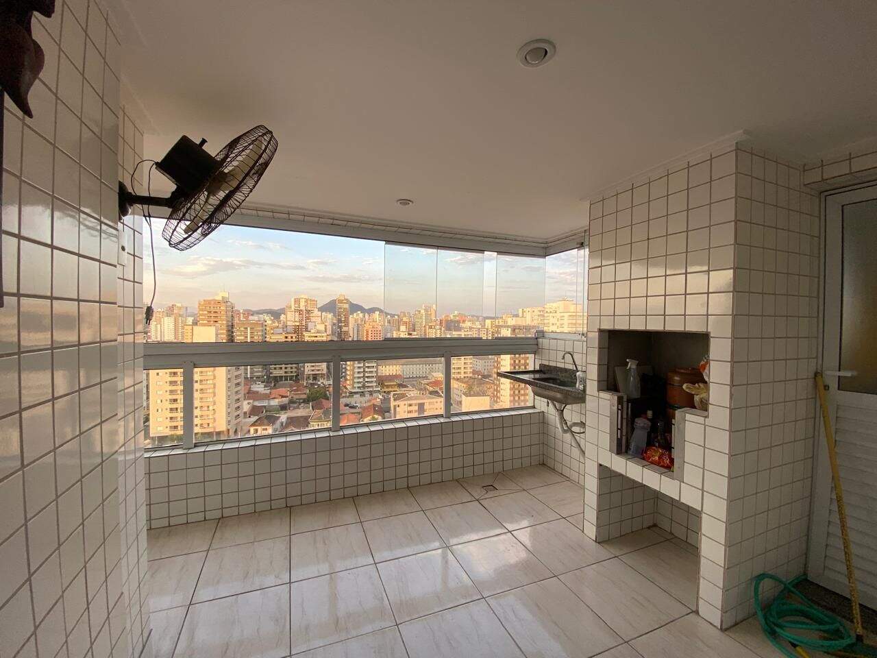 Apartamento à venda no Guilhermina: 