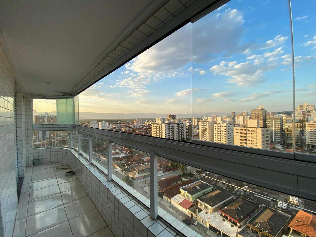 Apartamento à venda no Guilhermina: 