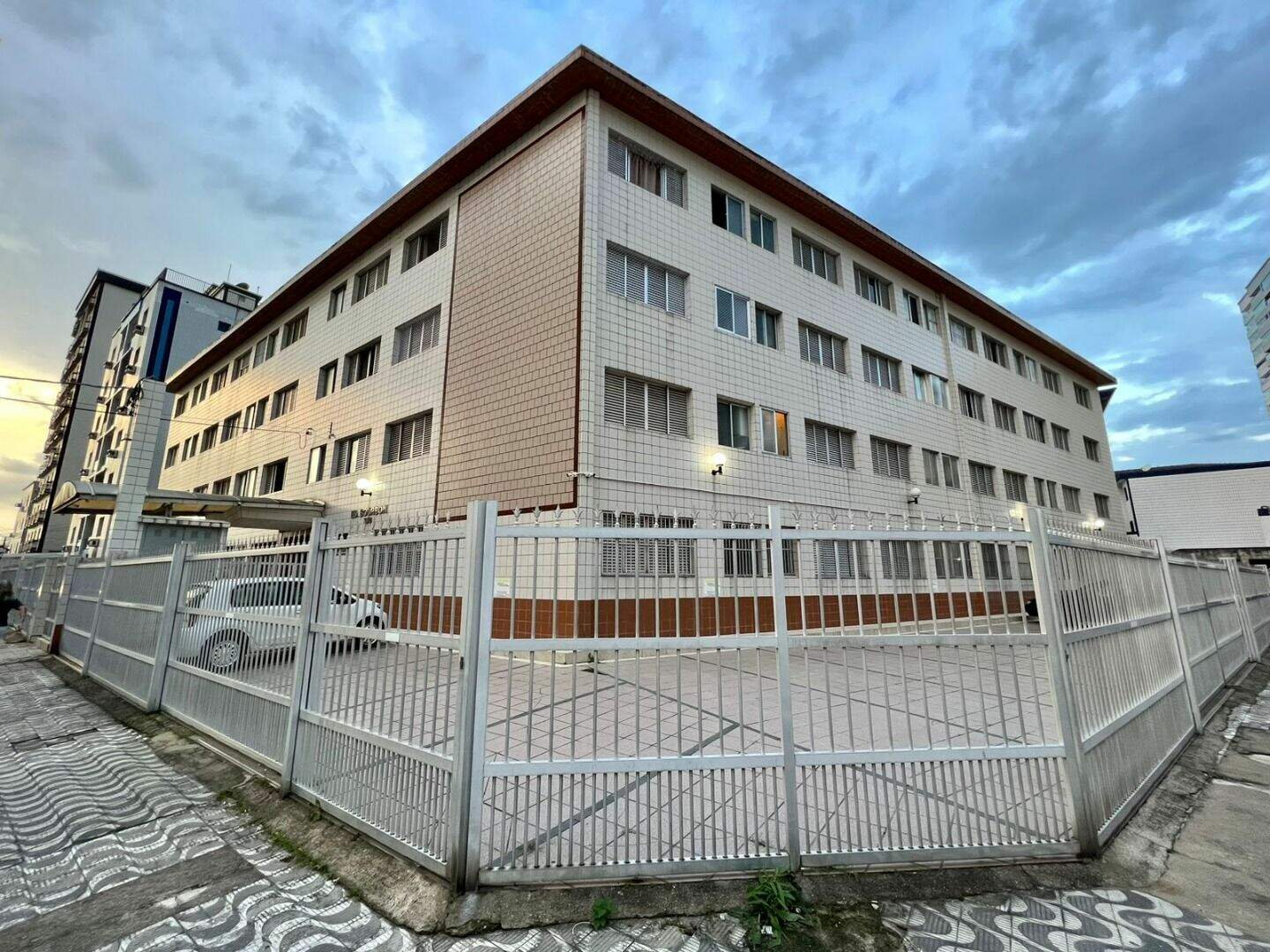 Kitnet à venda no Boqueirão: 