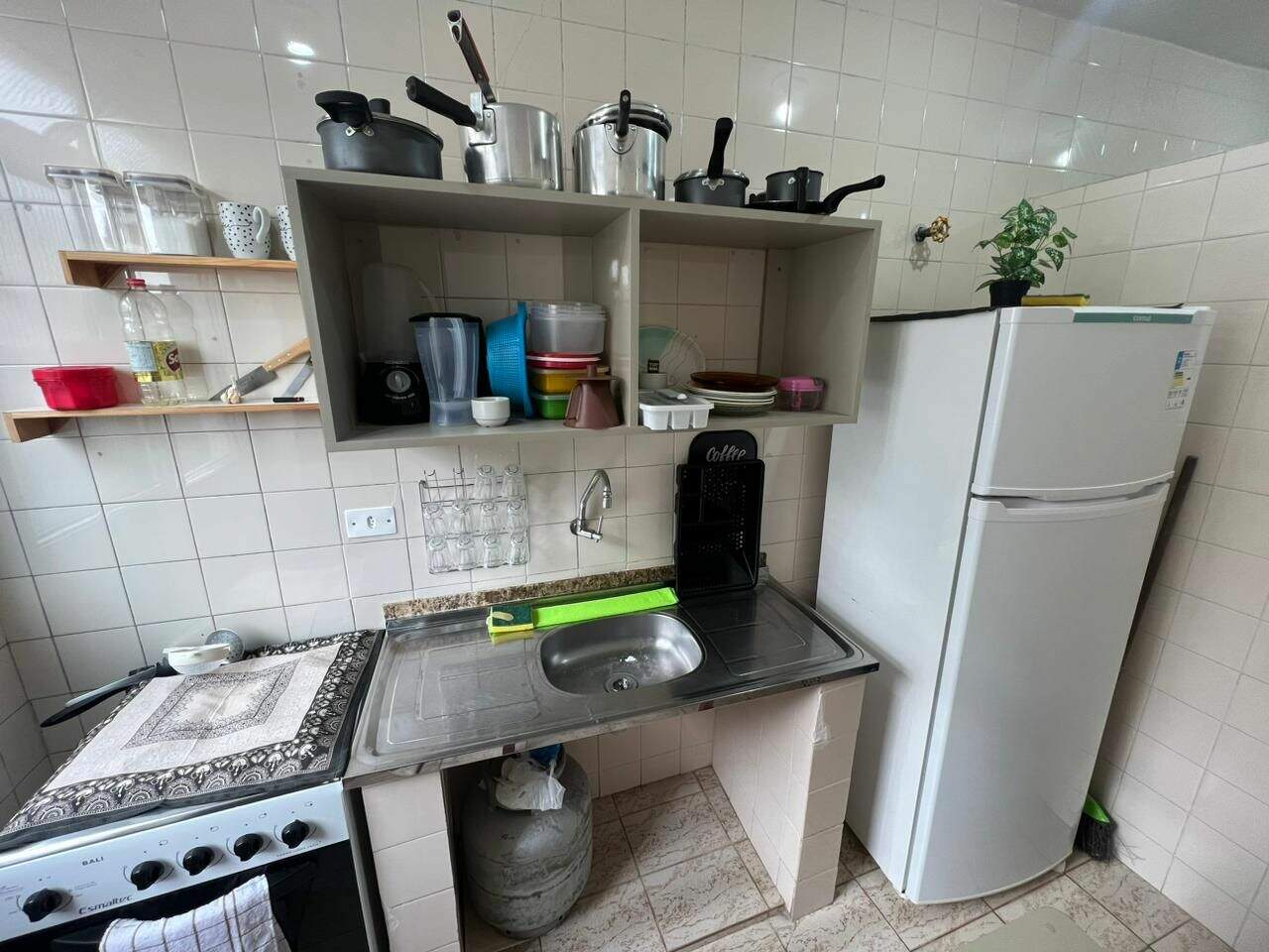 Kitnet à venda no Boqueirão: 