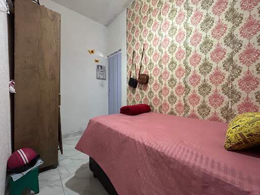Kitnet à venda no Vila Guilhermina: 