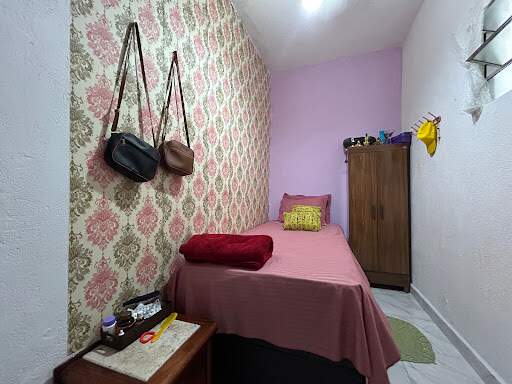 Kitnet à venda no Vila Guilhermina: 