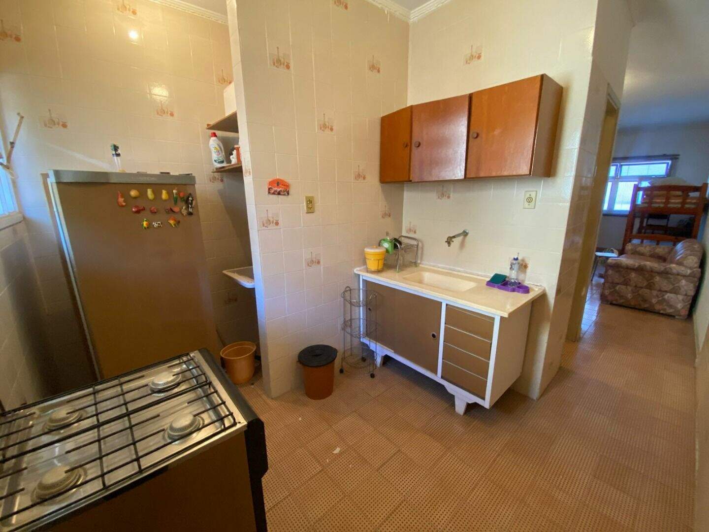 Kitnet à venda no Canto do Forte: 