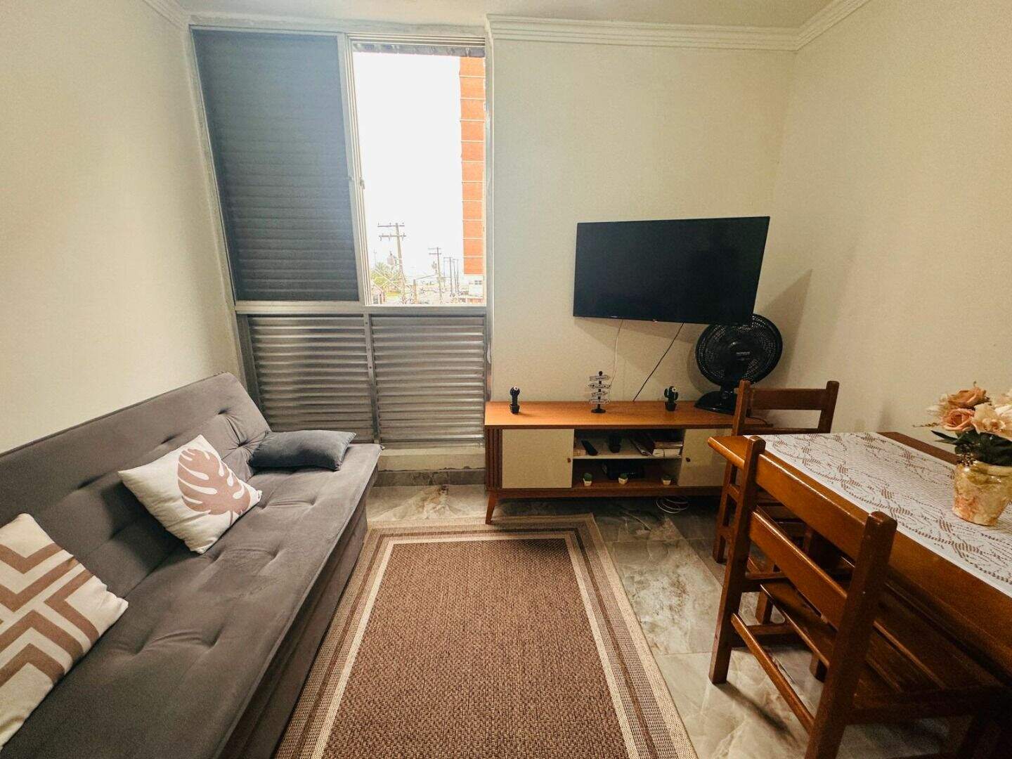 Kitnet à venda no Vila Guilhermina: 