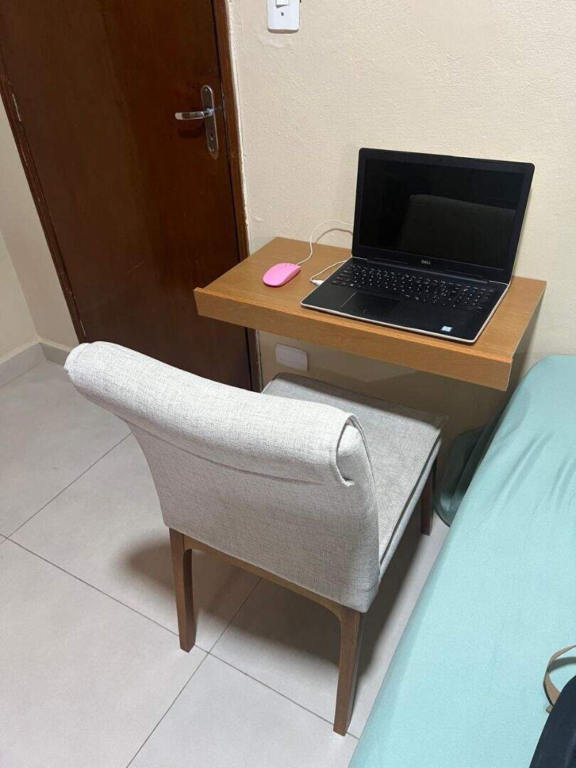 Kitnet à venda no Canto do Forte: 