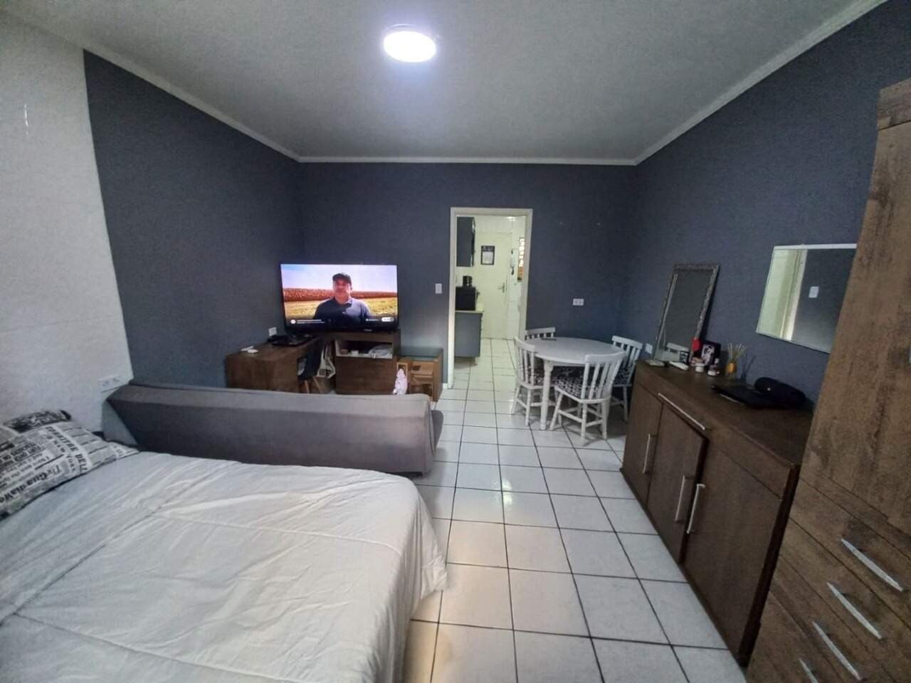 Kitnet à venda no Vila Guilhermina: 