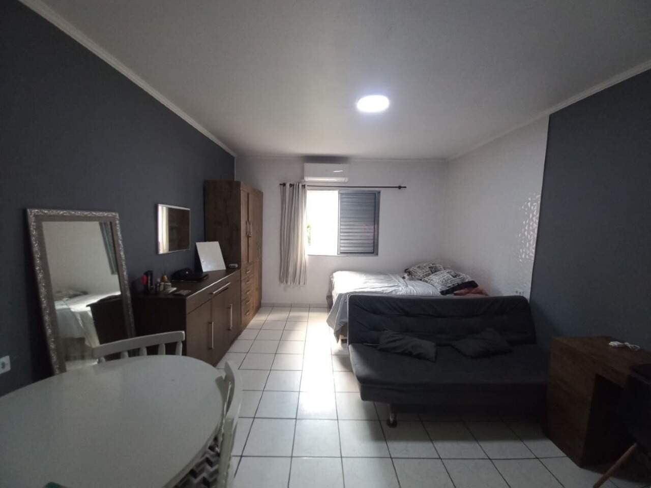 Kitnet à venda no Vila Guilhermina: 