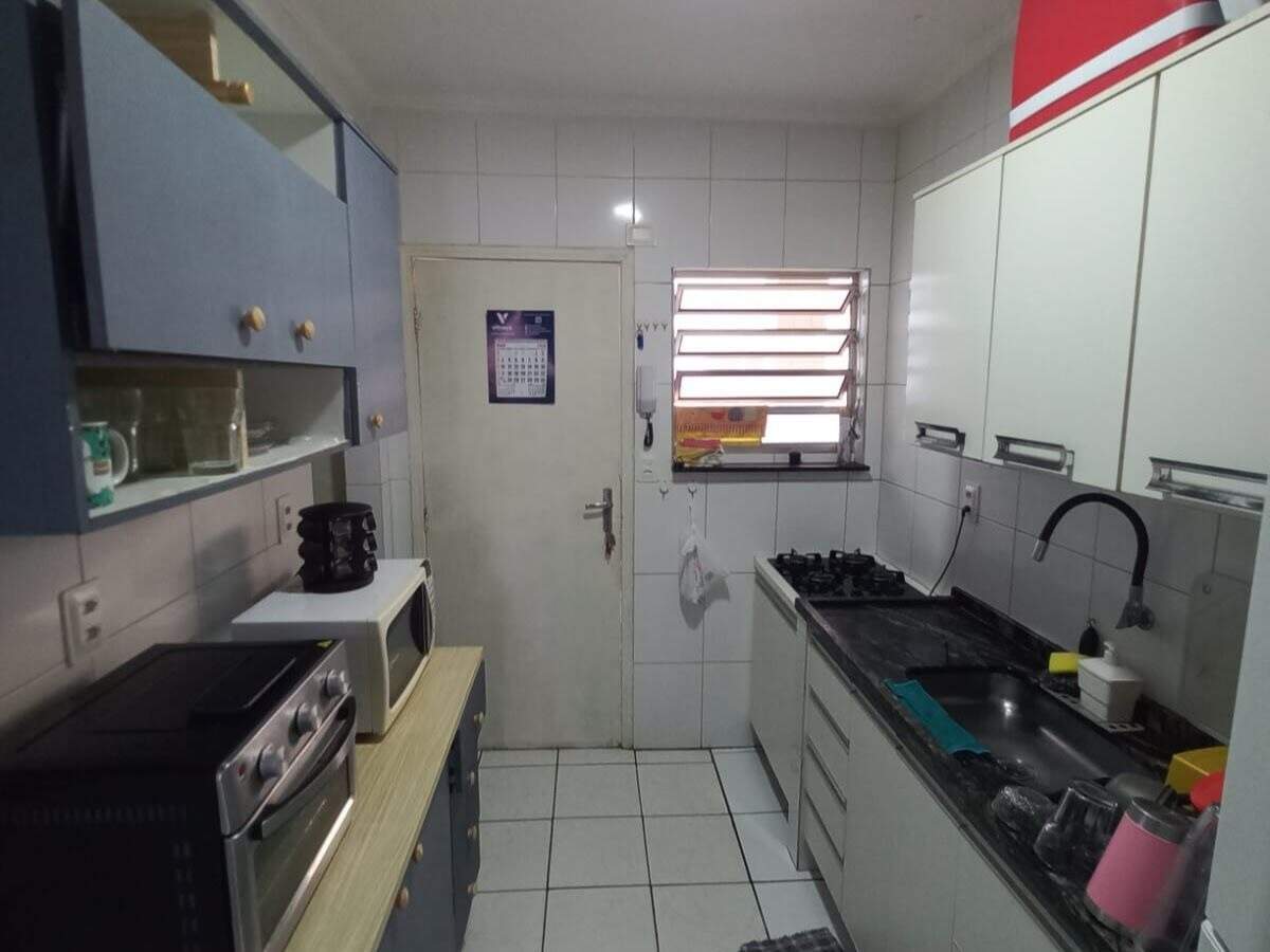 Kitnet à venda no Vila Guilhermina: 