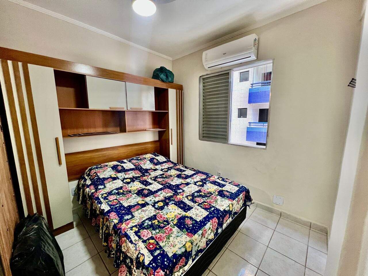 Kitnet à venda no Vila Guilhermina: 