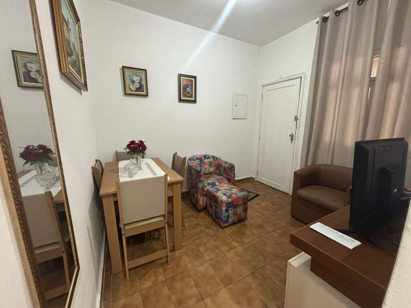 Kitnet à venda no Boqueirão: 