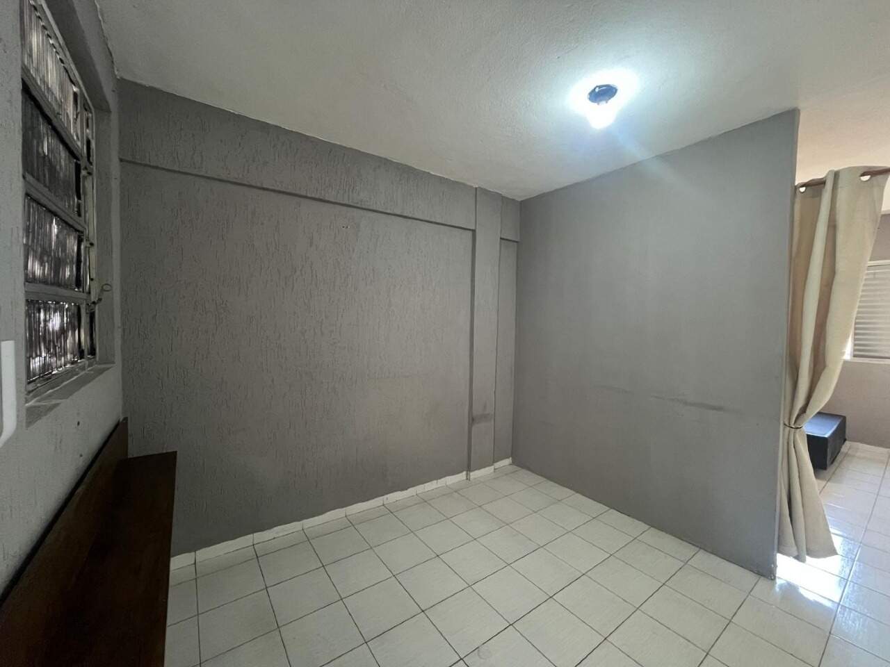 Kitnet à venda no Boqueirão: 