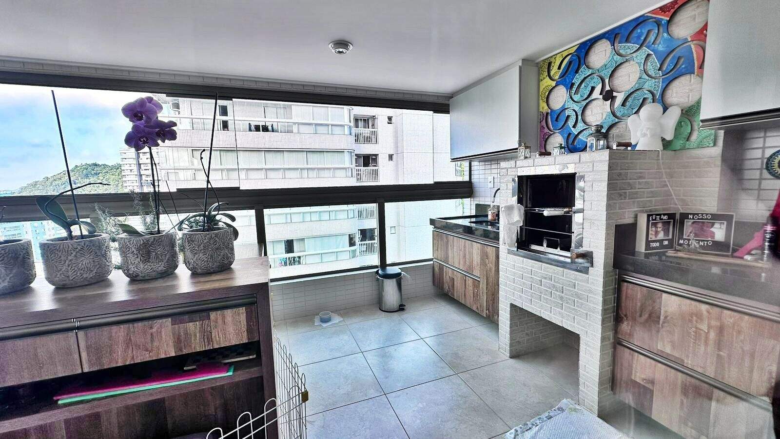 Apartamento à venda no Canto do Forte: 