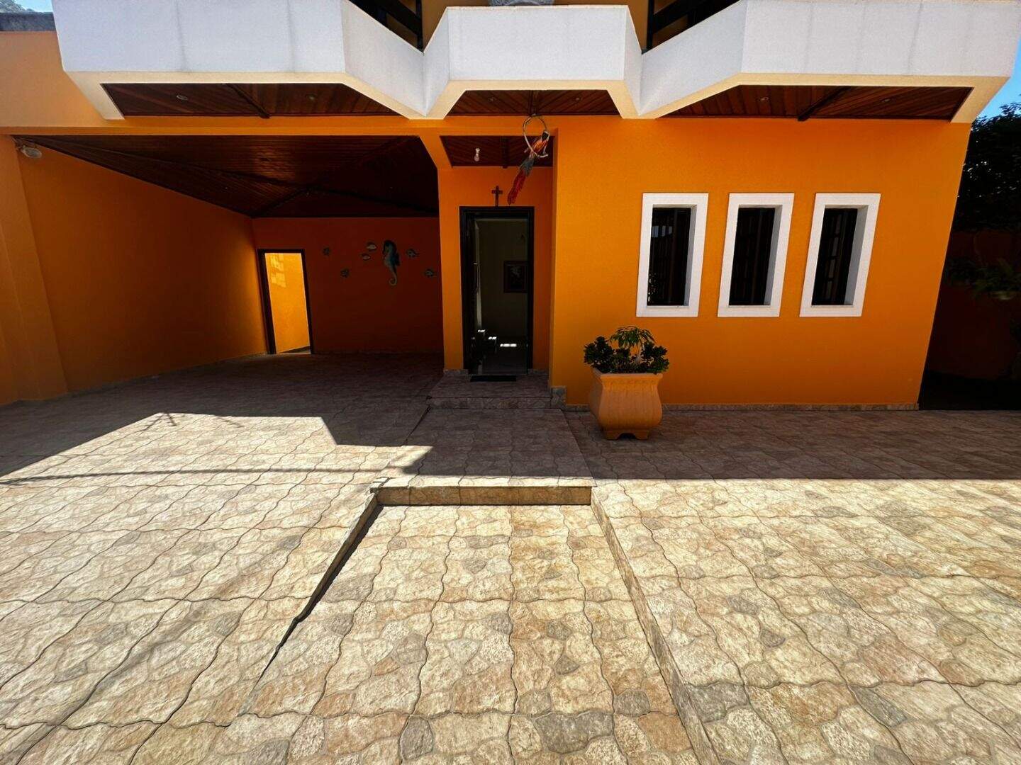 Sobrado à venda no Canto do Forte: 