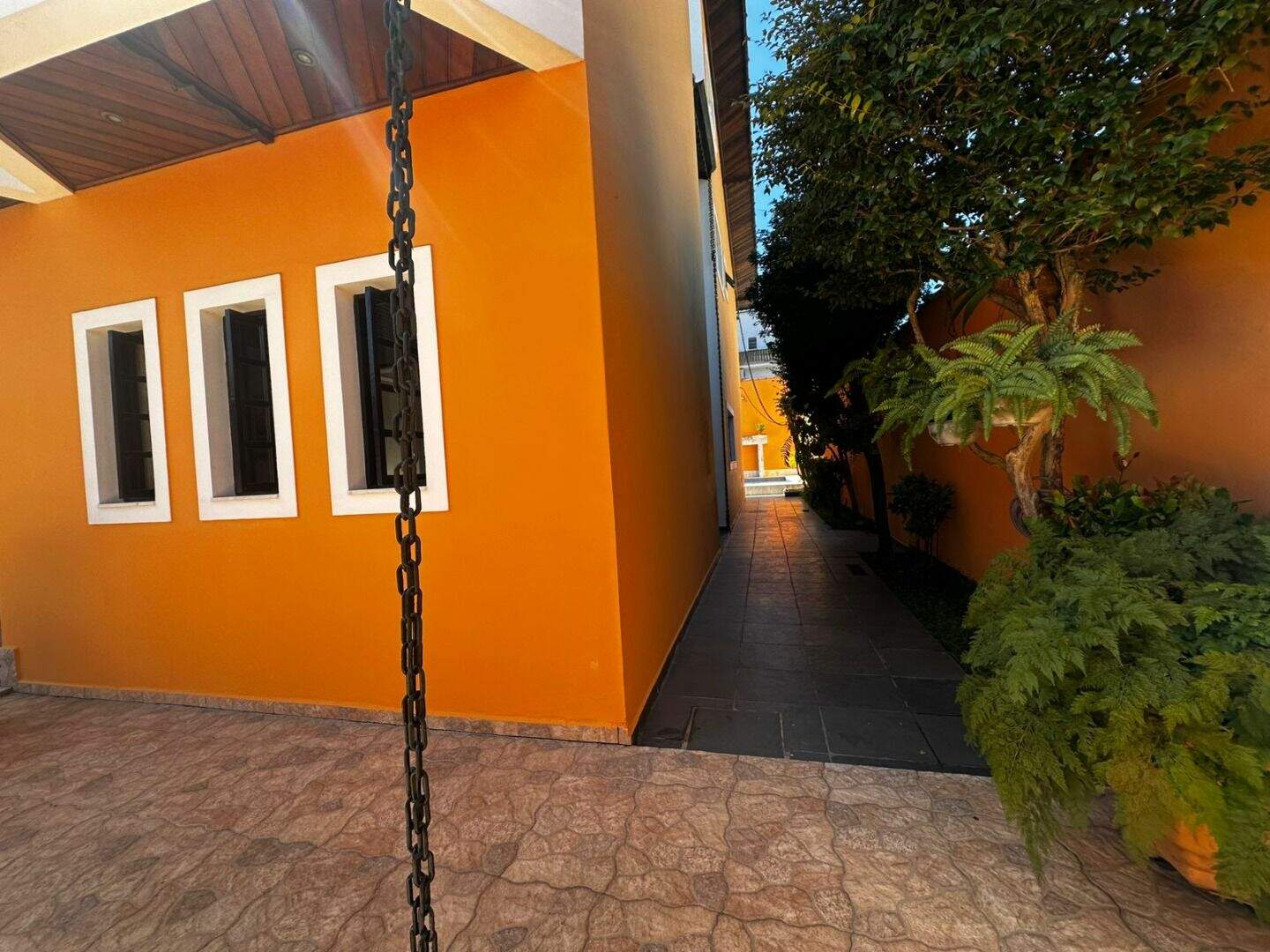 Sobrado à venda no Canto do Forte: 