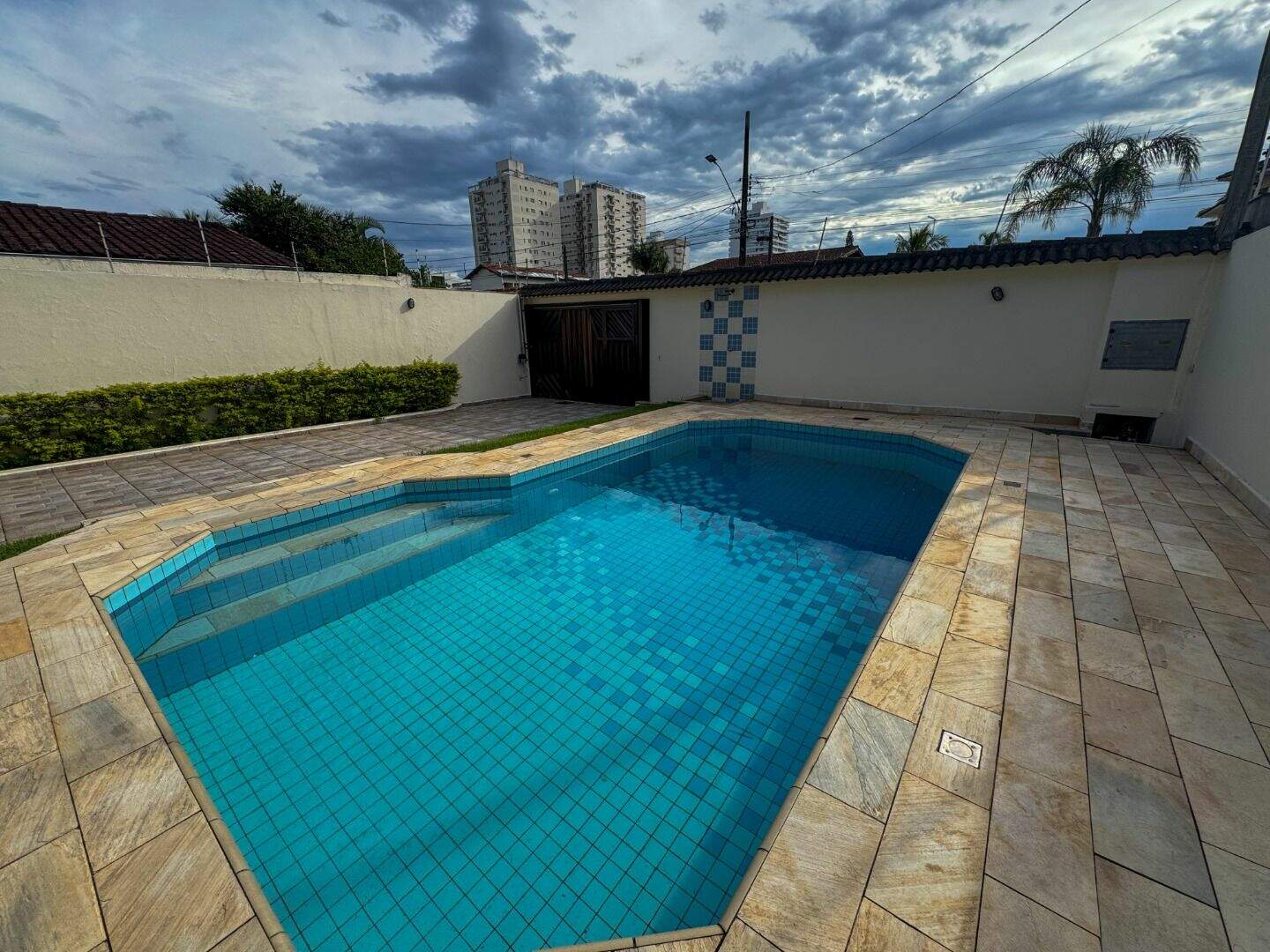 Sobrado à venda no Balneário Flórida: 