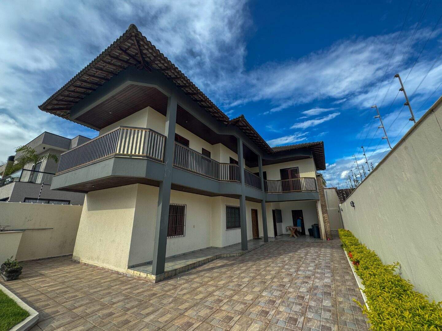 Sobrado à venda no Balneário Flórida: 