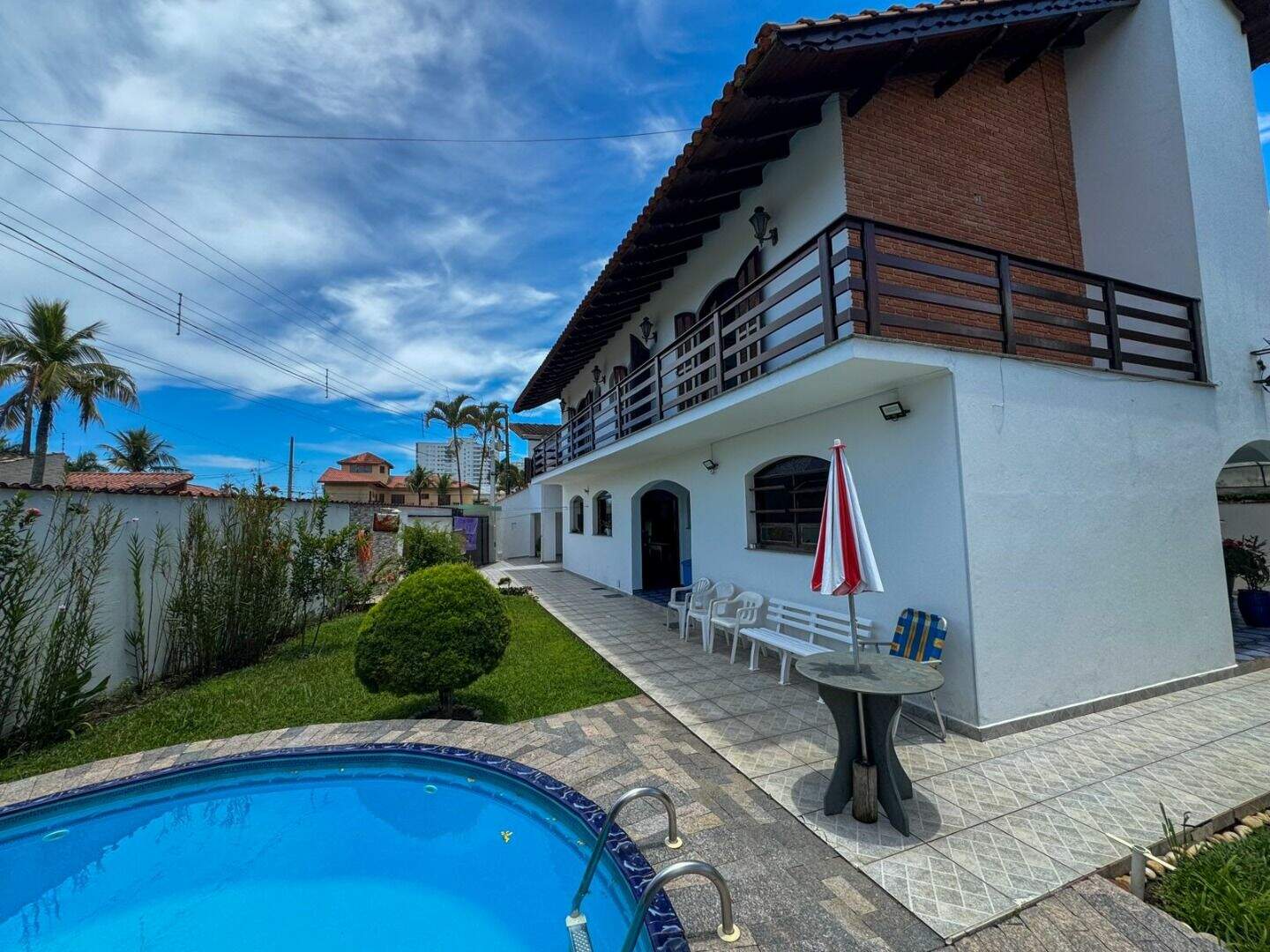 Sobrado à venda no Balneário Flórida: 