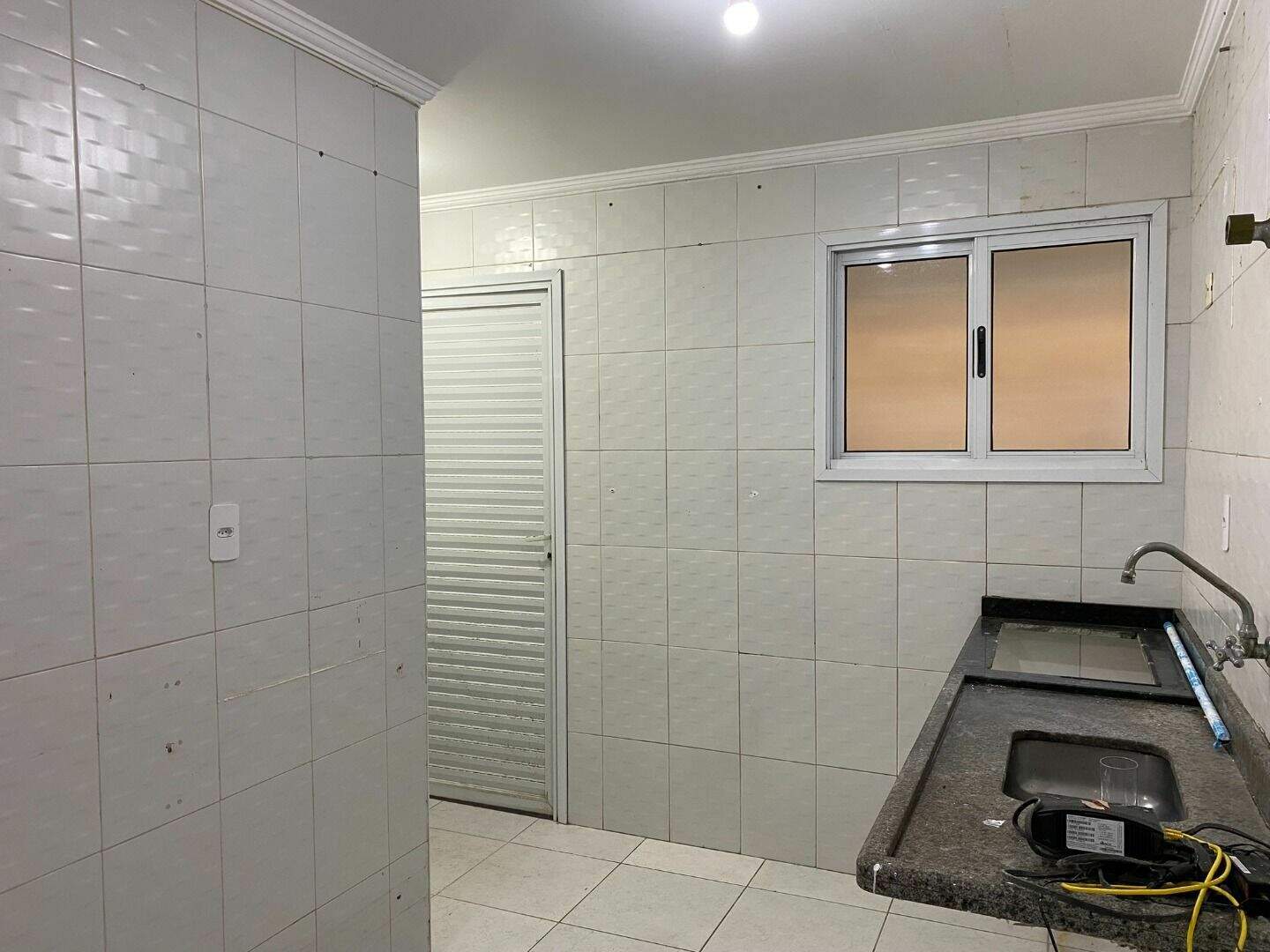 Sobrado à venda no Canto do Forte: 