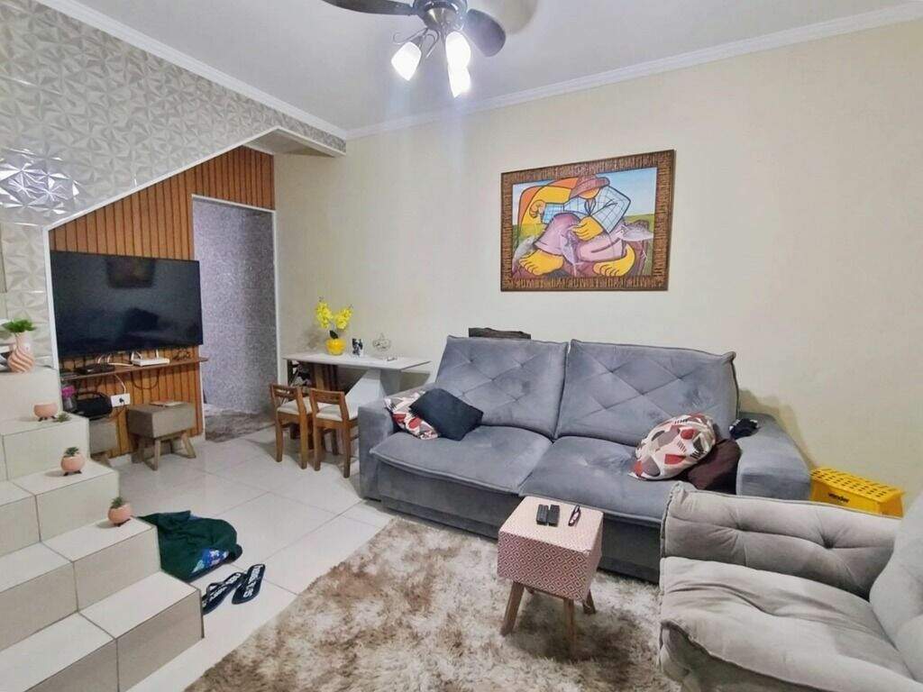 Sobrado à venda no Tupi: 