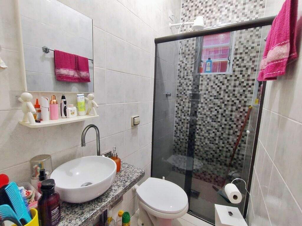 Sobrado à venda no Tupi: 