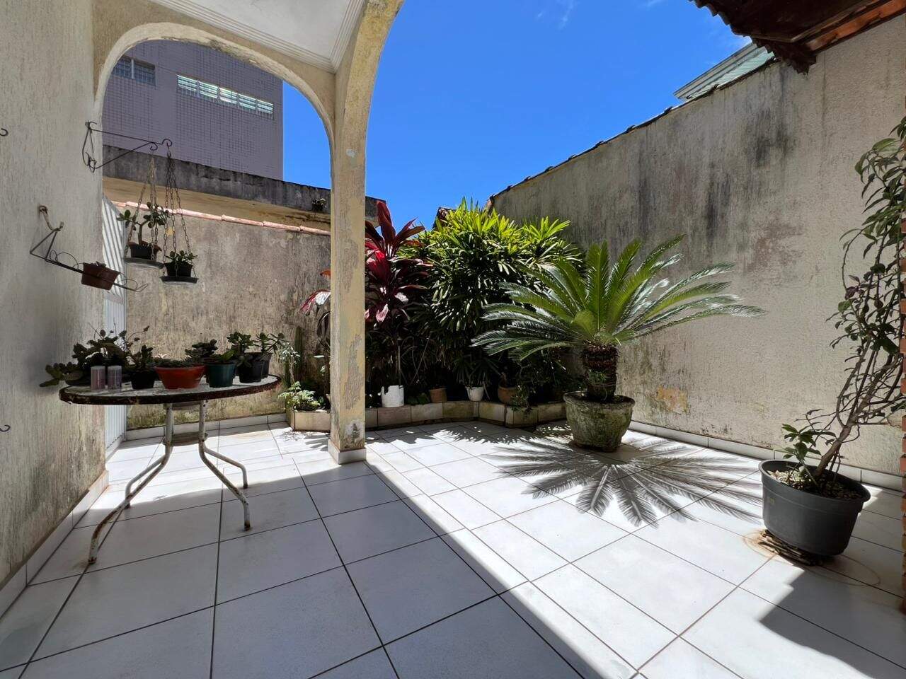 Sobrado à venda no Canto do Forte: 