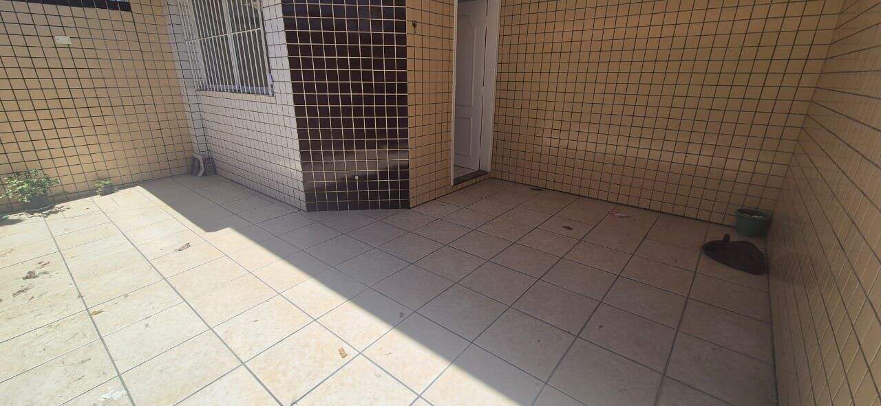 Sobrado à venda no Guilhermina: 