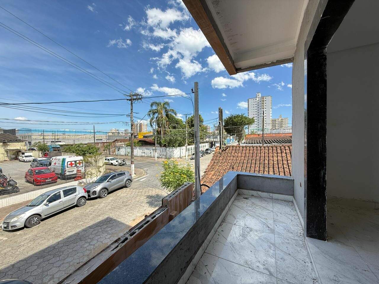 Sobrado à venda no Aviação: 