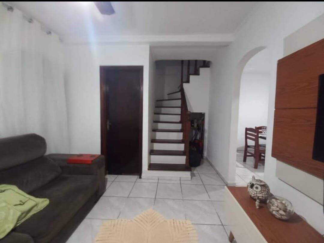 Sobrado à venda no Aviação: 
