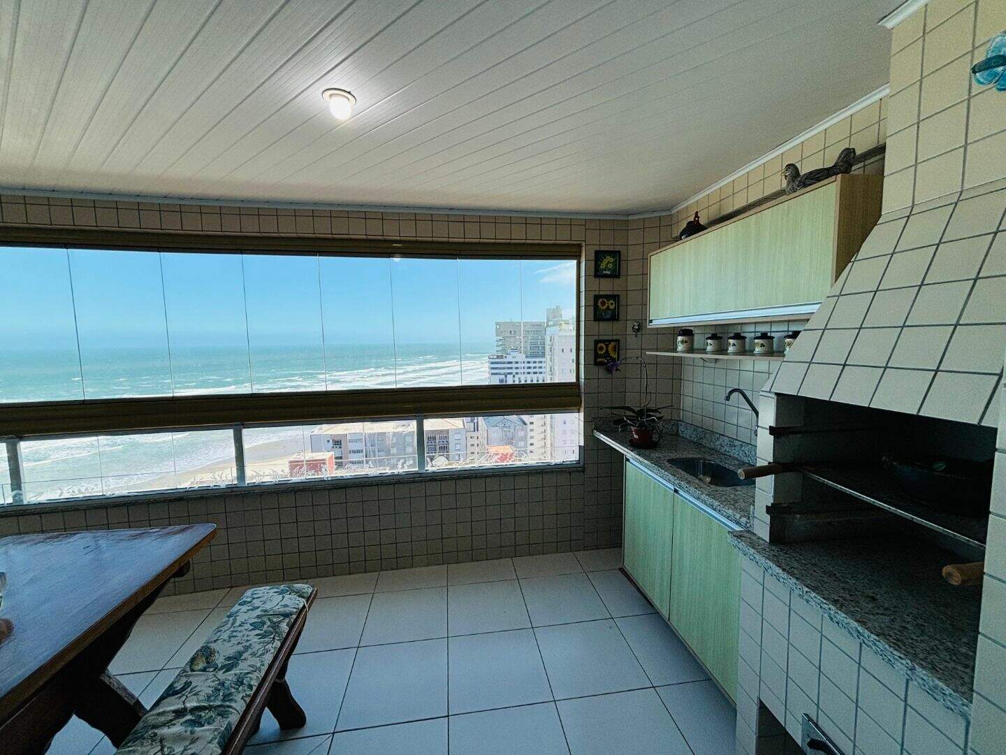Apartamento à venda no Ocian: 