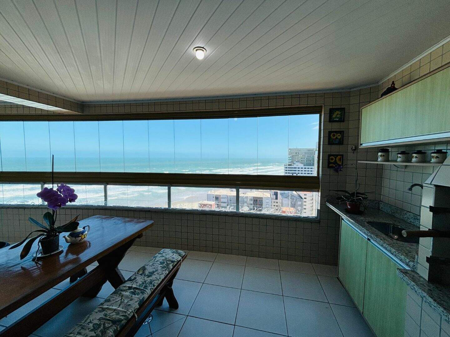 Apartamento à venda no Ocian: 