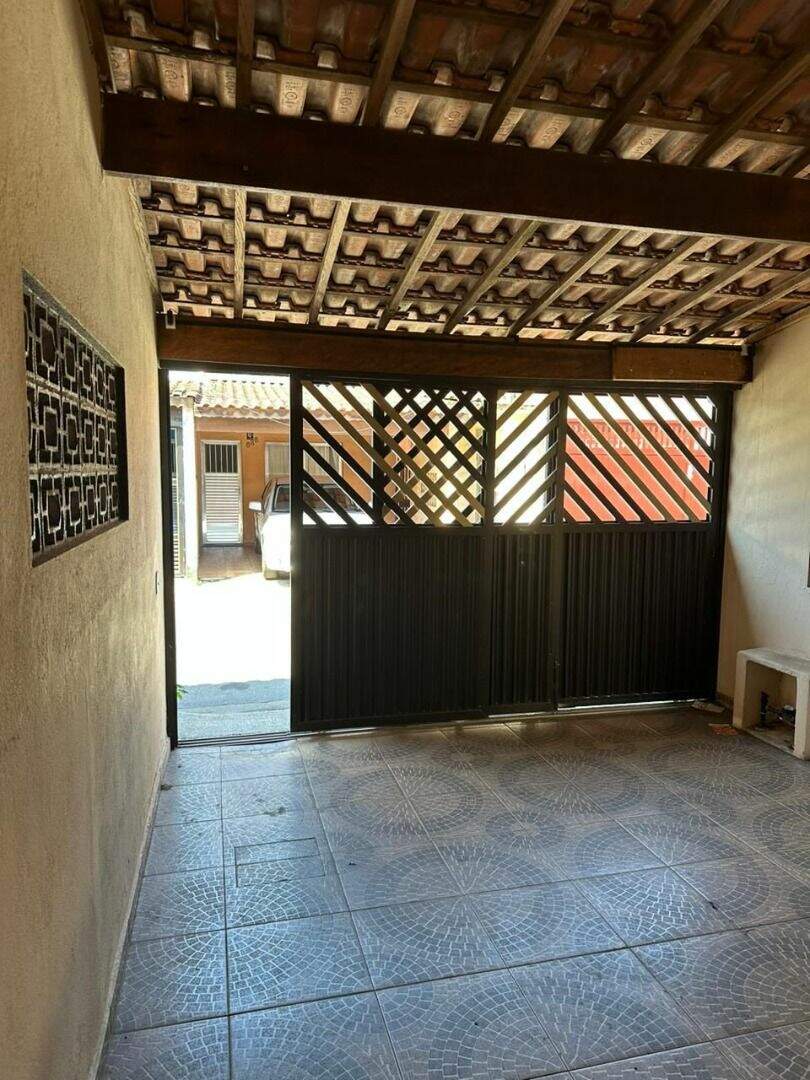 Sobrado à venda no Mirim: 