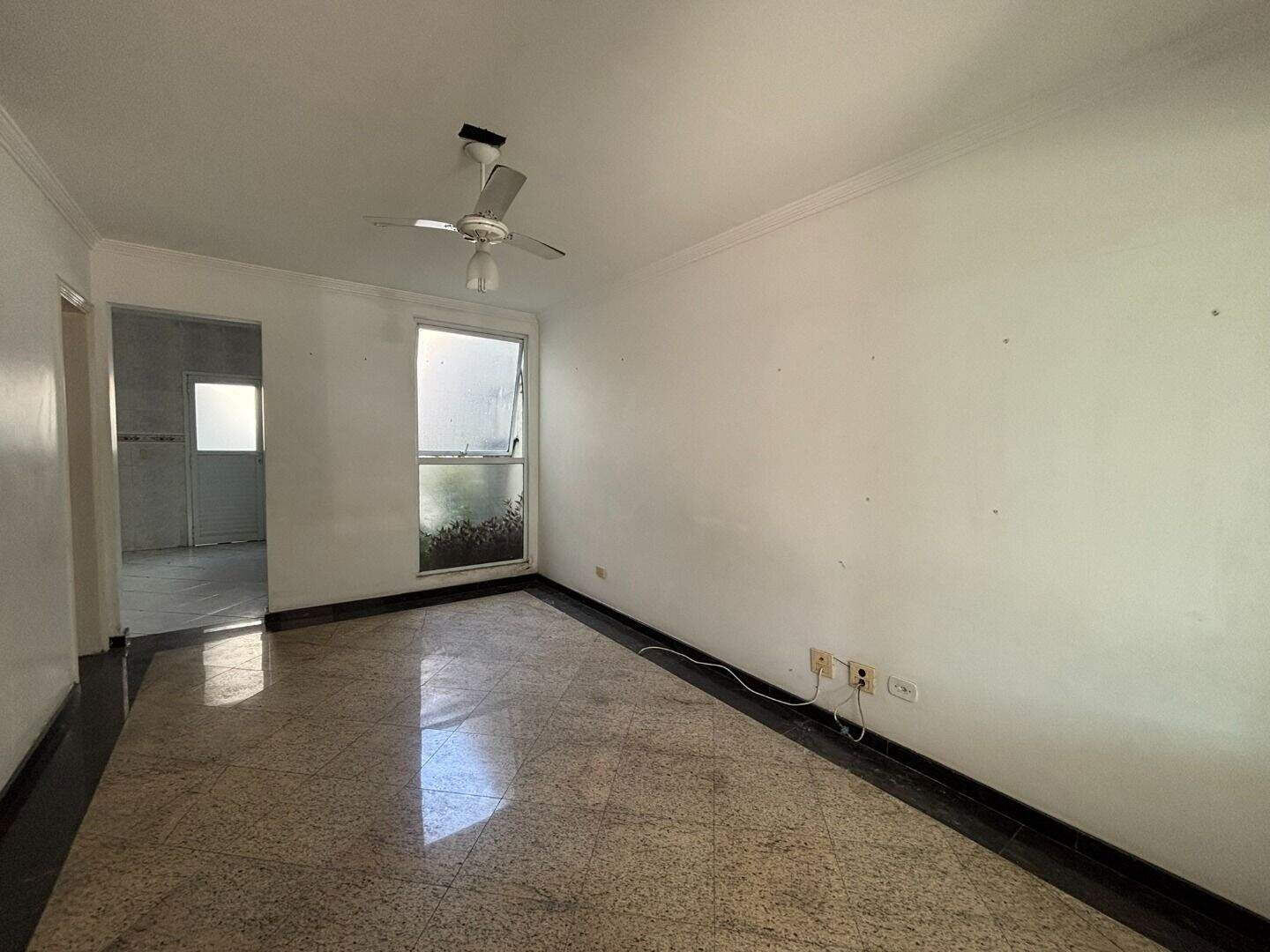 Sobrado à venda no Canto do Forte: 